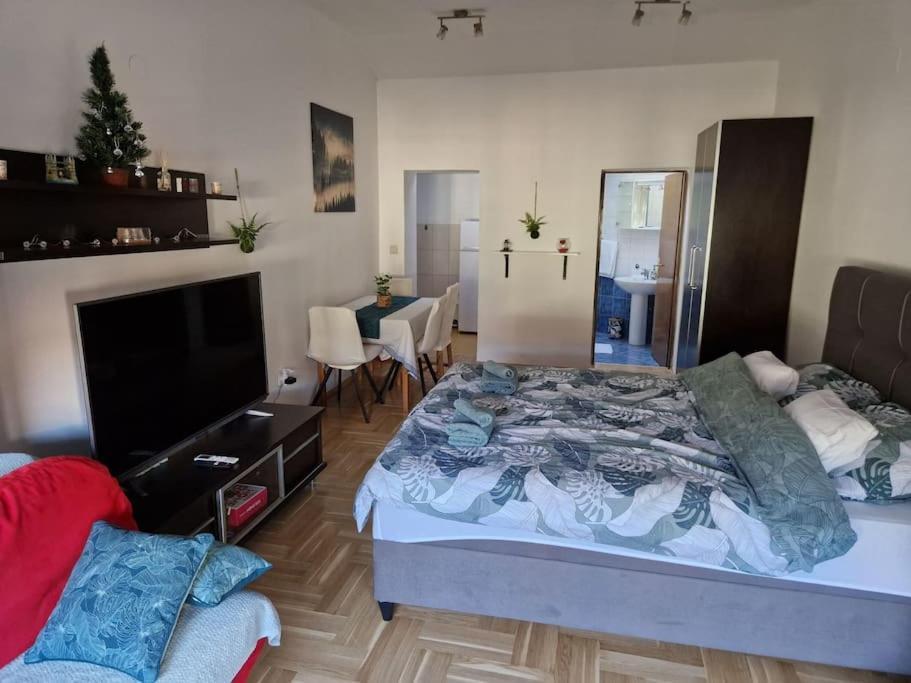 Warm House Full Of Green Ambient,Joy And Comfort Zagreb Eksteriør billede
