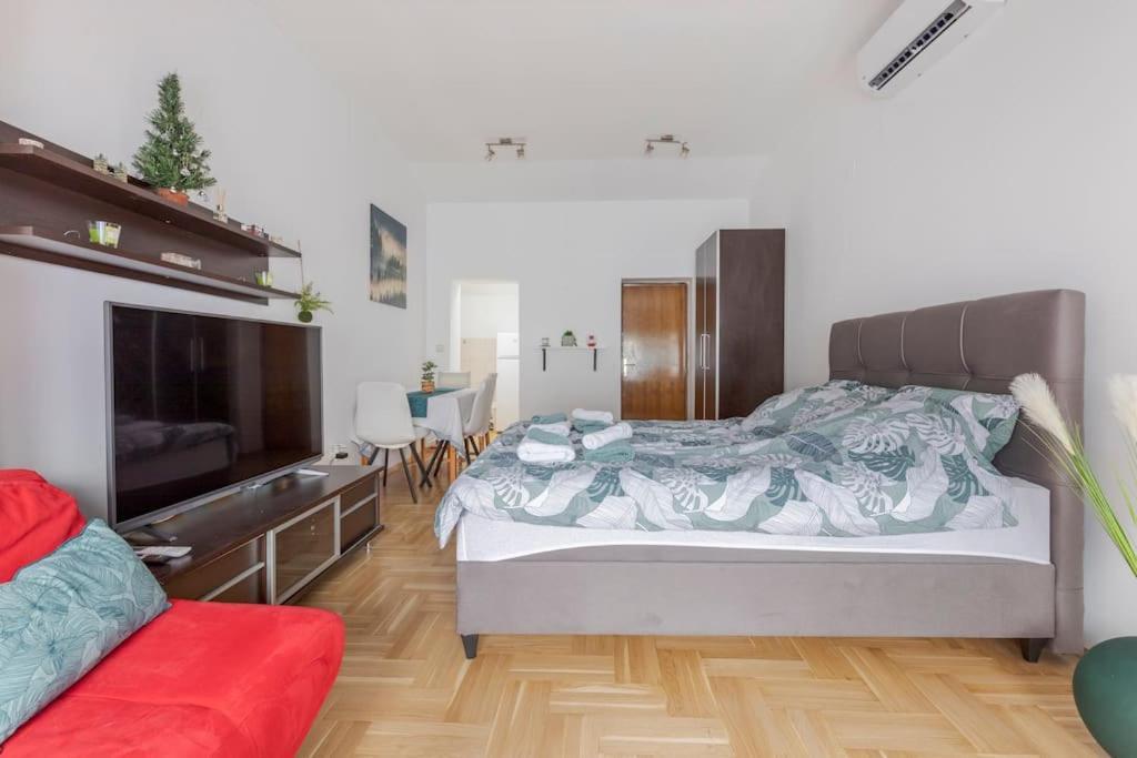 Warm House Full Of Green Ambient,Joy And Comfort Zagreb Eksteriør billede